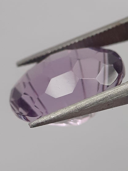 Natural violet purple Amethyst - 3.054 ct - oval - custom cut - certified natural - Natural Gems Belgium