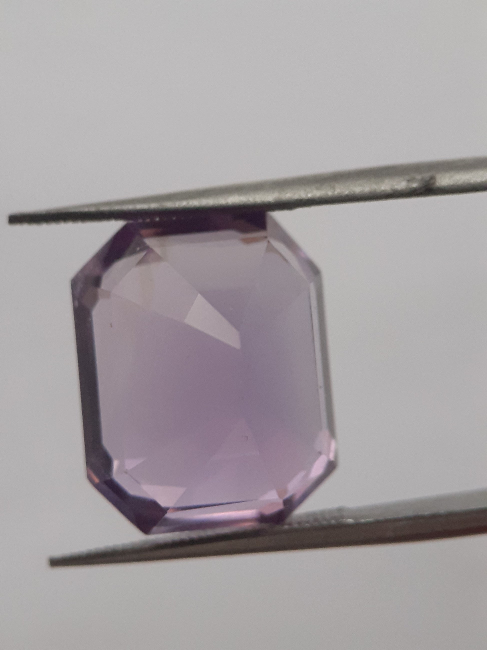 Natural light purple Amethyst - 11.984 ct - octagon - certified natural - Natural Gems Belgium