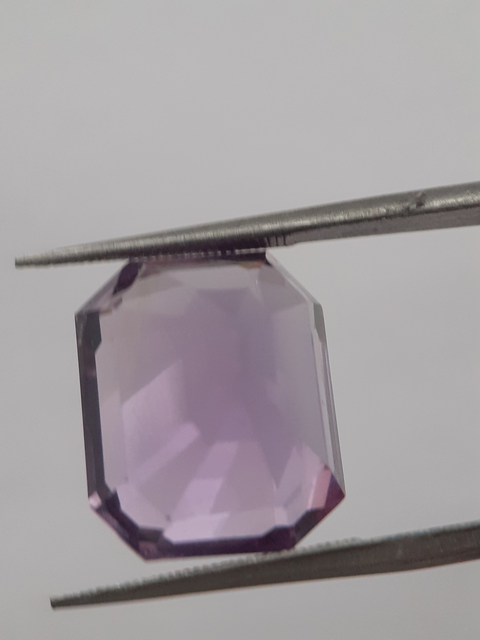 Natural light purple Amethyst - 11.984 ct - octagon - certified natural - Natural Gems Belgium