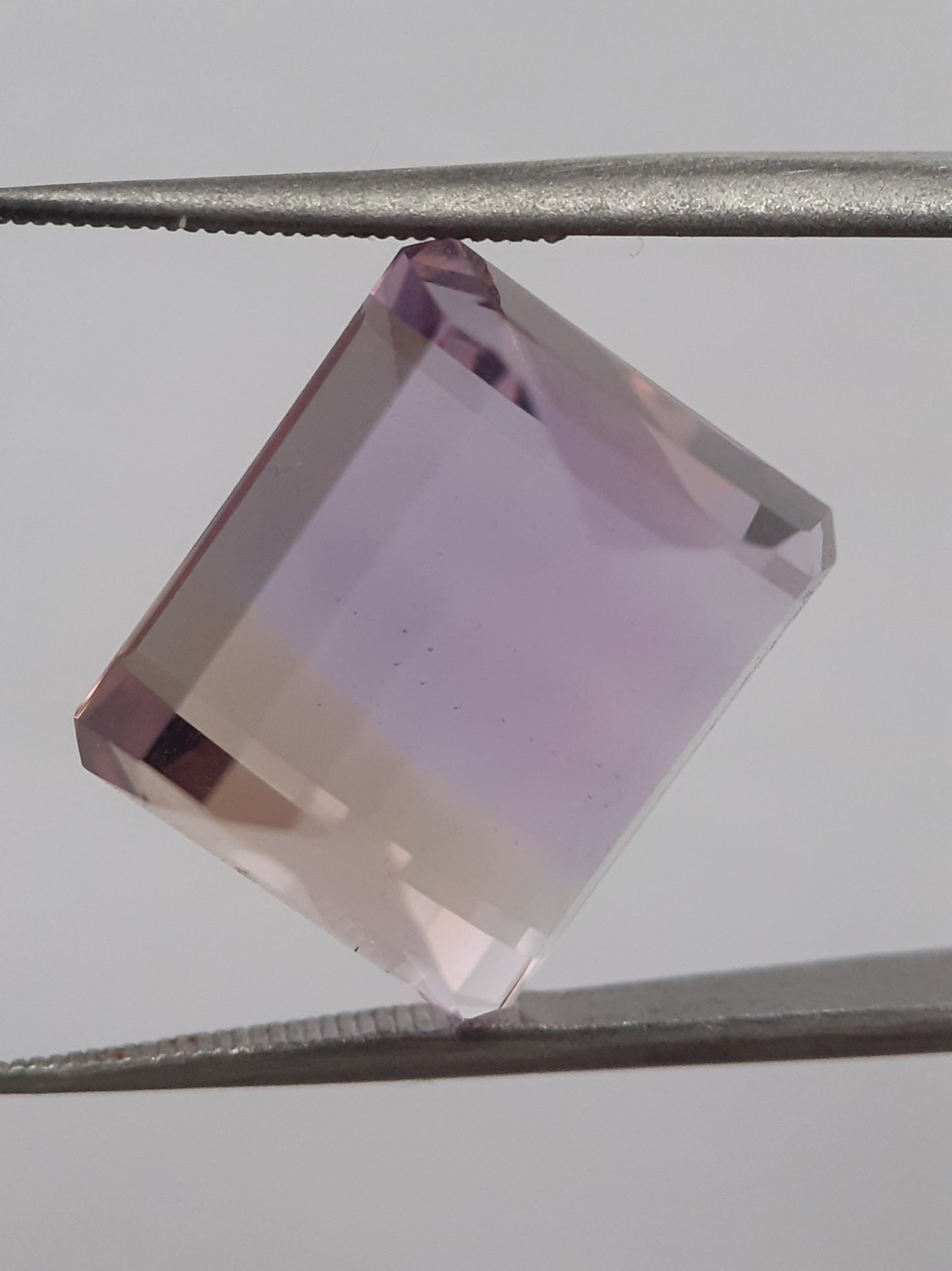 Natural purple and yellow Ametrine - 14.059 ct - AAA grade - octagon - certified natural - Natural Gems Belgium