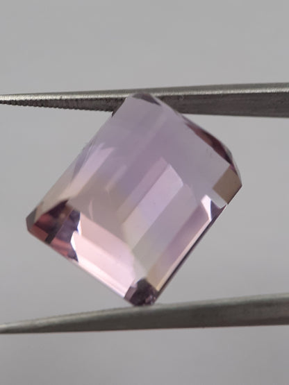 Natural purple and yellow Ametrine - 14.059 ct - AAA grade - octagon - certified natural - Natural Gems Belgium