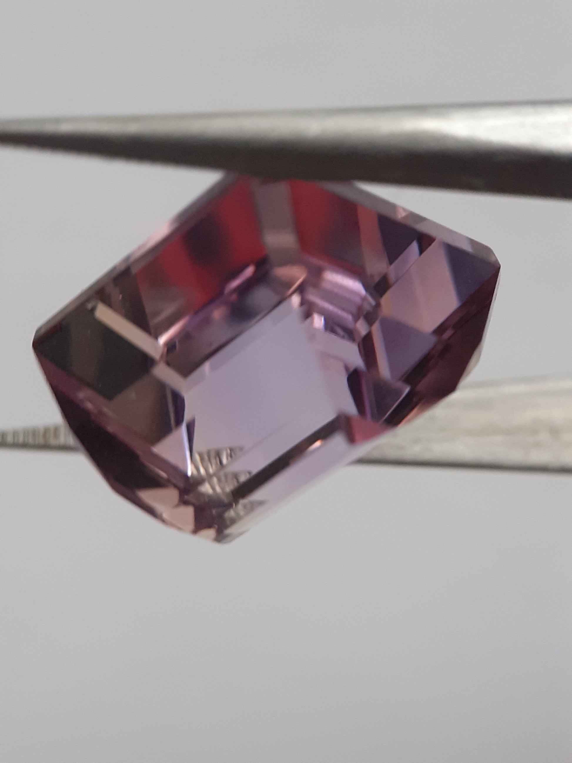 Natural purple and yellow Ametrine - 14.059 ct - AAA grade - octagon - certified natural - Natural Gems Belgium