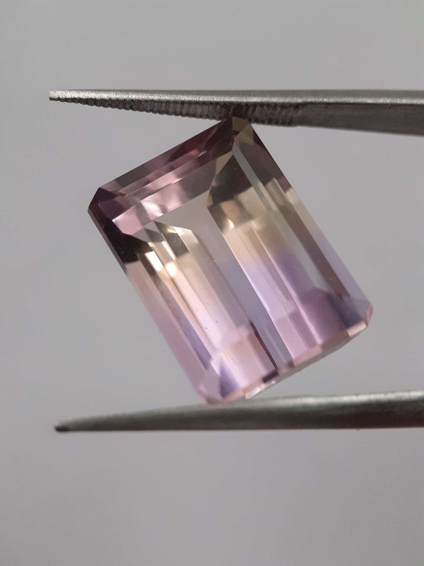 Natural purple and yellow Ametrine - 10.694 ct - AAA grade - octagon - certified natural - Natural Gems Belgium