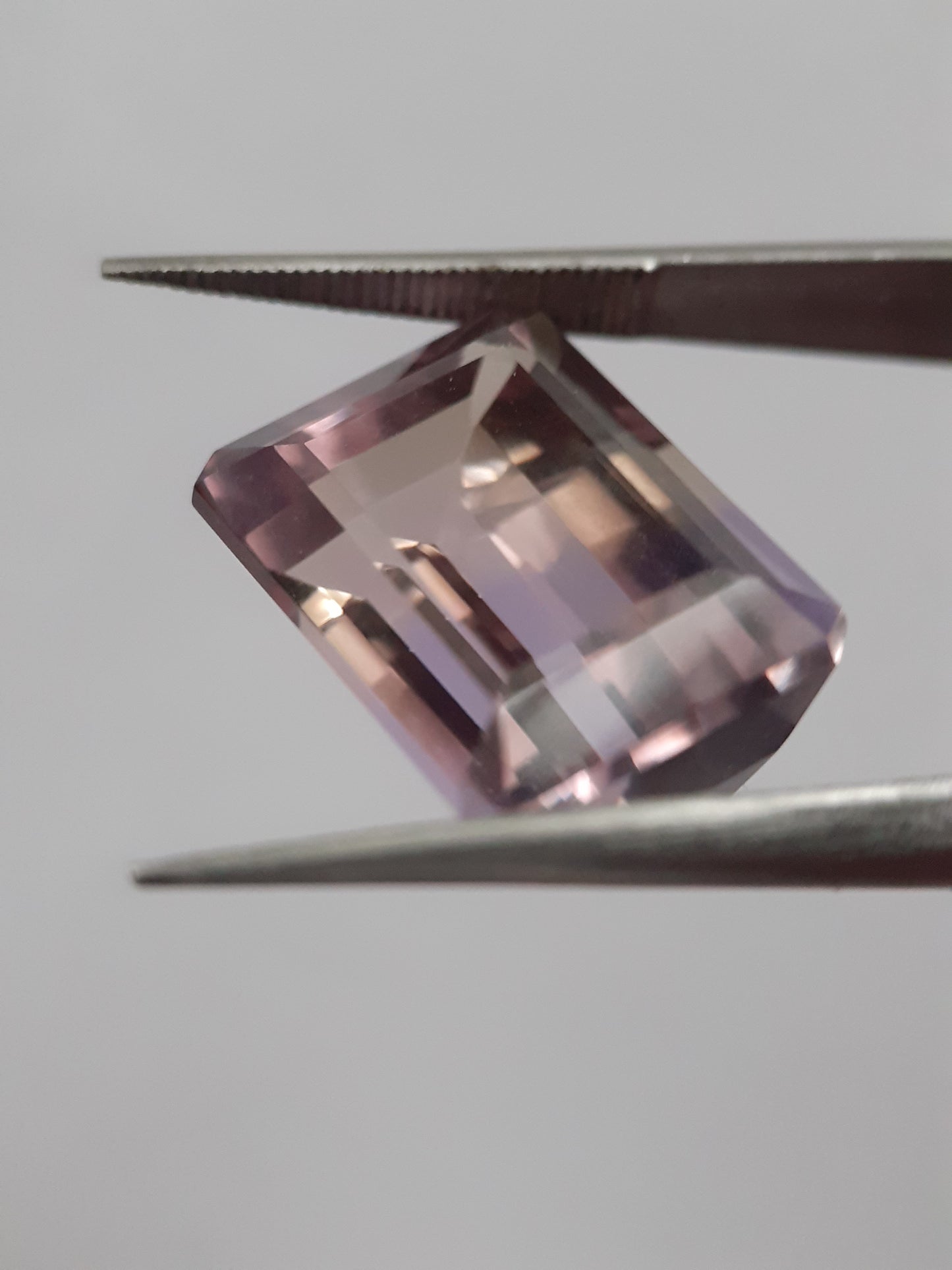 Natural purple and yellow Ametrine - 10.694 ct - AAA grade - octagon - certified natural - Natural Gems Belgium