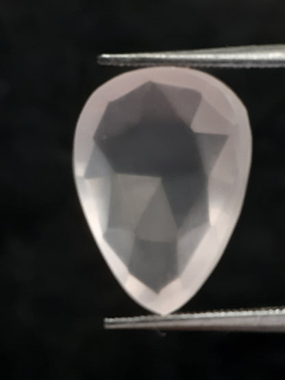 Natural light pink rose quartz - 5.703 ct - pear - rose cut - certified natural - Natural Gems Belgium