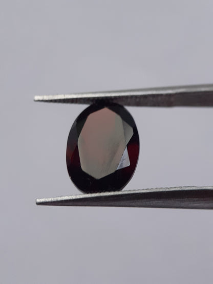 Natural red almandine Garnet - 2.620 ct - Oval - unheated - certified natural - Natural Gems Belgium