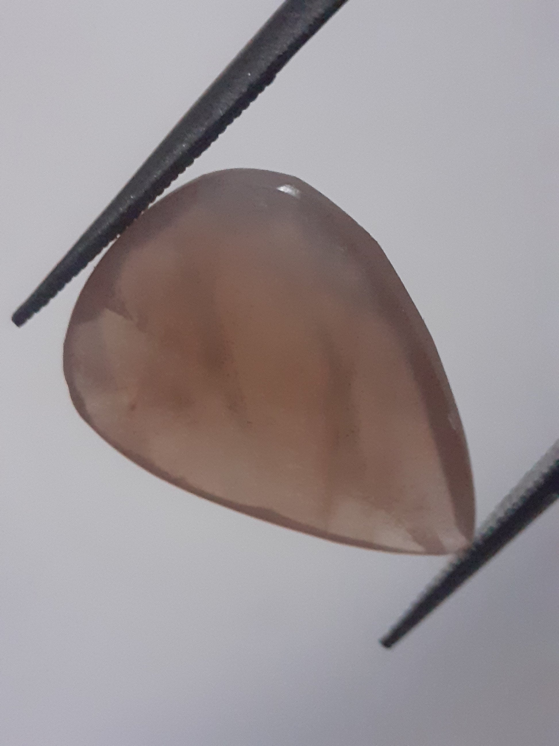 Natural Moonstone faceted - peach moonstone - 6.004 ct - pear - rose cut - Natural Gems Belgium