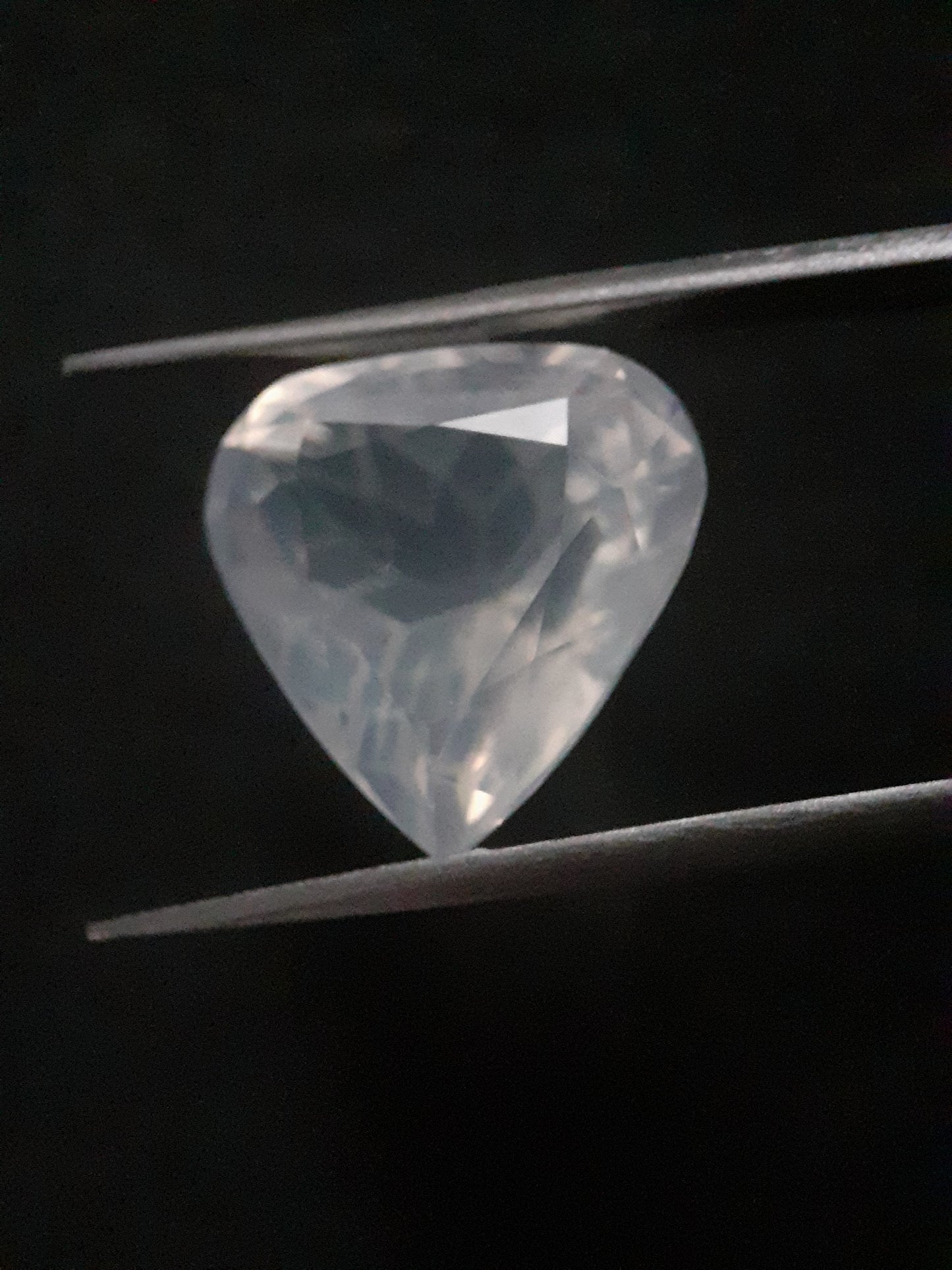 Natural Moonstone faceted - light bluish adularescence - 15.003 ct - Pear - Natural Gems Belgium