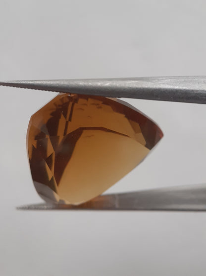 Natural honey color Citrine - 18.295 ct - pear - unheated - Natural Gems Belgium