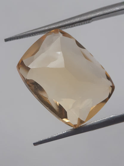 Natural sunlight yellow Citrine - 7.134 ct - cushion - unheated - Natural Gems Belgium