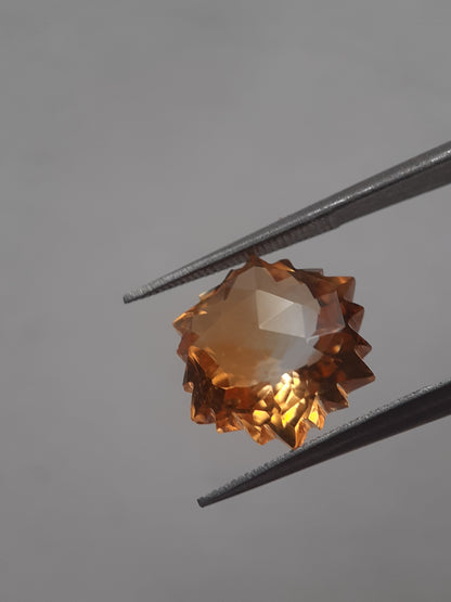 Natural light yellow Citrine - 4.989 ct - hexagon - unheated - Natural Gems Belgium