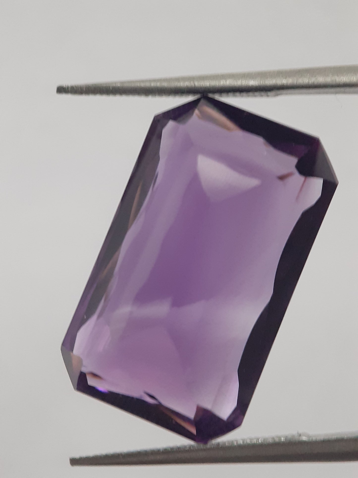 Natural deep purple Amethyst - 14.473 ct - octagon - unheated