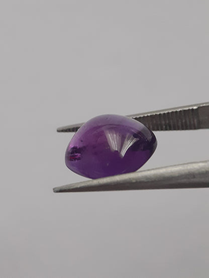 Natural purple Amethyst - 2.188 ct - cushion cabochon - 7.8 x 7.8 mm