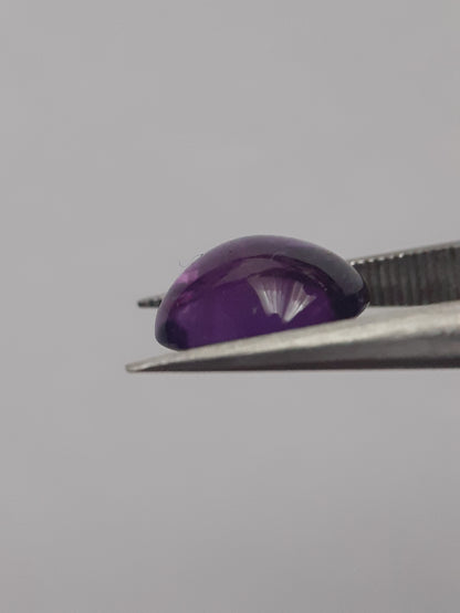 Natural purple Amethyst - 2.188 ct - cushion cabochon - 7.8 x 7.8 mm