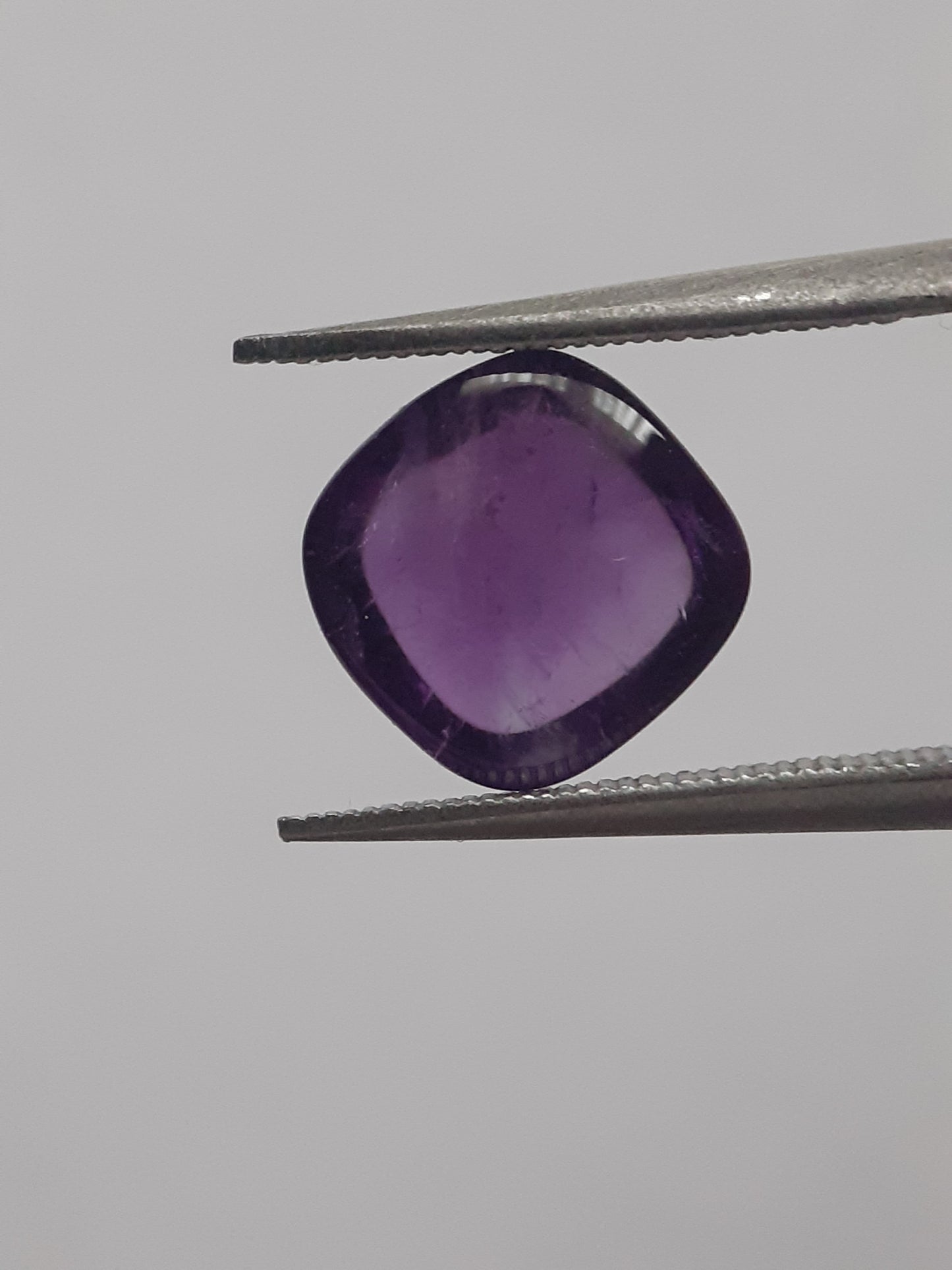 Natural purple Amethyst - 2.188 ct - cushion cabochon - 7.8 x 7.8 mm