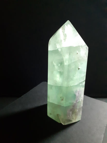 Green fluorite Tower - 10 cm high - Natural Fluorite crystal tower