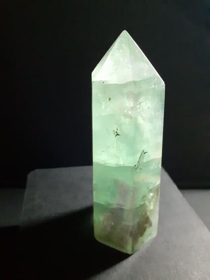 Green fluorite Tower - 10 cm high - Natural Fluorite crystal tower