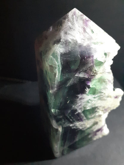 Bicolor fluorite Tower - 8.5 cm high - Natural Fluorite crystal tower Druzy Pockets