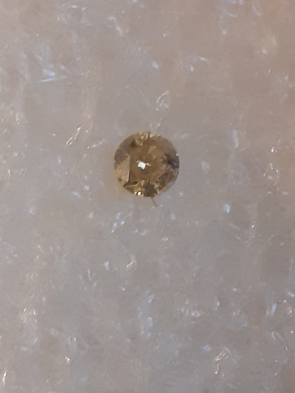 Natural Yellow Diamond - Round , 0.03 ct - ALGT certified - Fancy Light brownish Yellow