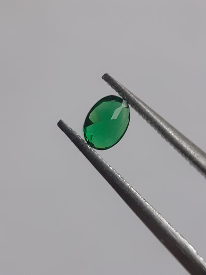 Natural Bright Green Tsavorite Garnet - 0.24 ct - oval - unheated - Tanzania