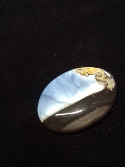 Natural Owyhee Blue Opal Cabochon - 35.224 ct - moss included - oval - landscape pattern