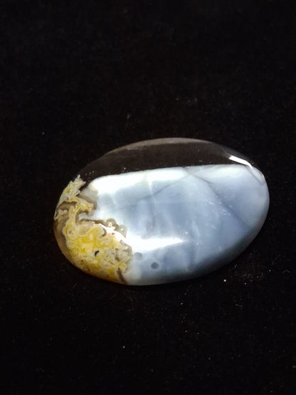 Natural Owyhee Blue Opal Cabochon - 35.224 ct - moss included - oval - landscape pattern