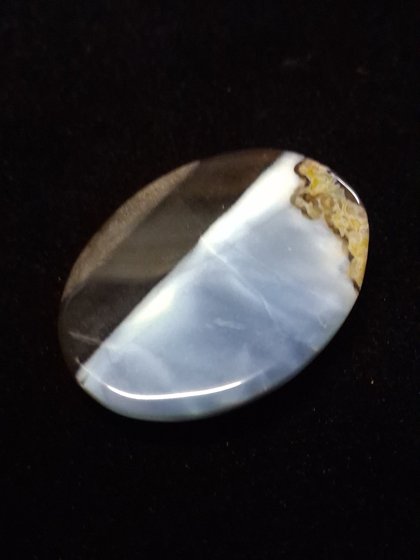 Natural Owyhee Blue Opal Cabochon - 35.224 ct - moss included - oval - landscape pattern