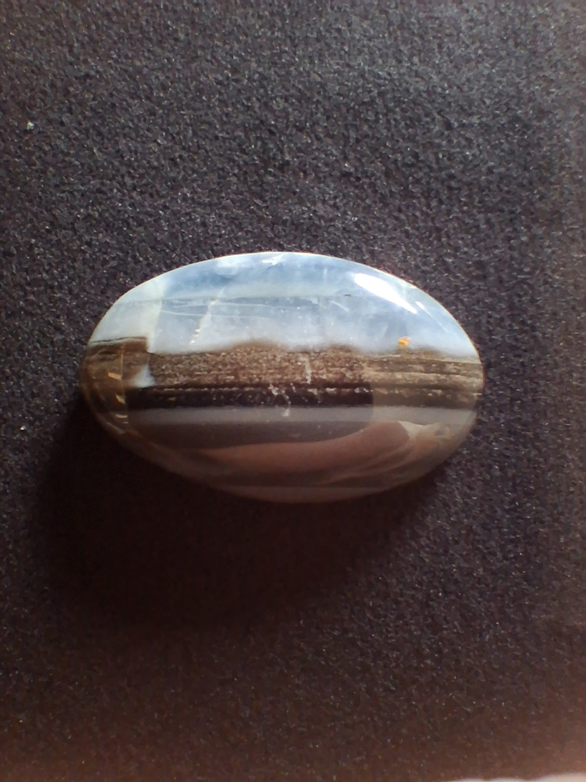 Natural Owyhee Blue Opal Cabochon - 20.658 ct - oval - scenic striped pattern