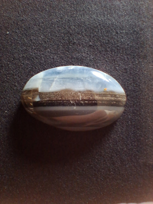 Natural Owyhee Blue Opal Cabochon - 20.658 ct - oval - scenic striped pattern