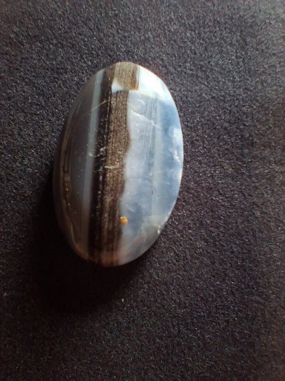 Natural Owyhee Blue Opal Cabochon - 20.658 ct - oval - scenic striped pattern