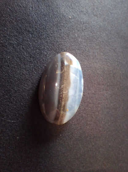 Natural Owyhee Blue Opal Cabochon - 20.658 ct - oval - scenic striped pattern