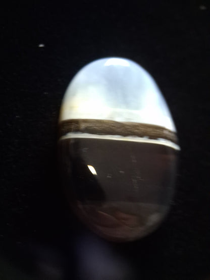 Natural Owyhee Blue Opal Cabochon - 43.669 ct - oval - striped pattern