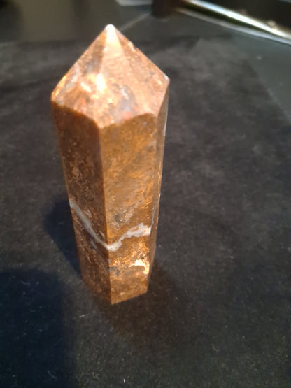 Natural Brown Agate tower - 9.7 cm - brown agate with blue agate vains