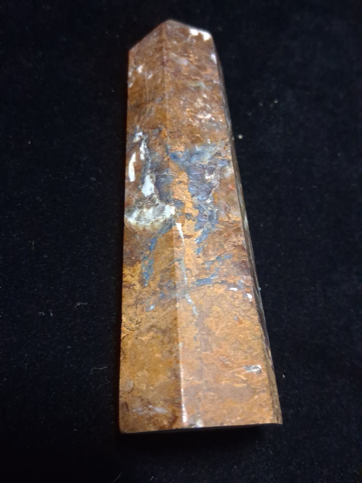 Natural Brown Agate tower - 10.25 cm - brown agate