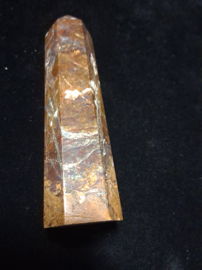 Natural Brown Agate tower - 10.25 cm - brown agate