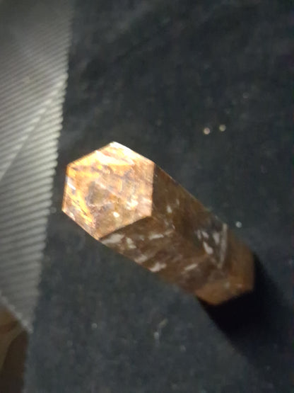 Natural Brown Agate tower - 10.25 cm - brown agate