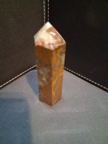 Natural Brown Agate tower - 8.50 cm - brown agate