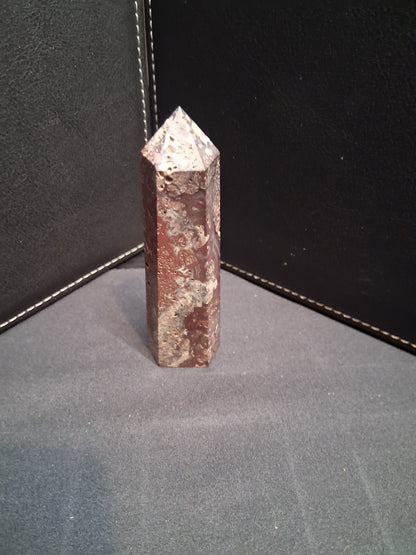 Natural Agate tower - 9.2 cm - red lace agate