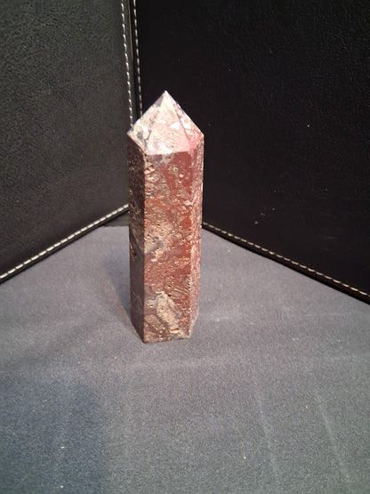 Natural Agate tower - 9.2 cm - red lace agate