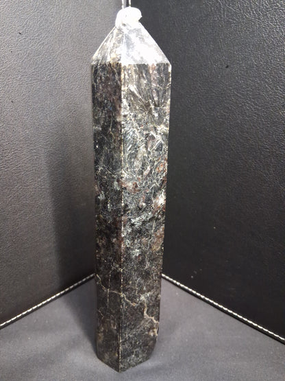 Astrophyllite crystal tower - 195 mm - gateway to the stars crystal - black blue metallic glimmer
