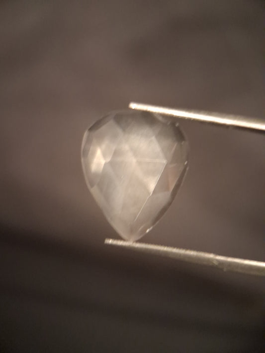 Natural light pink rose quartz - 9.845 ct - pear - rose cut