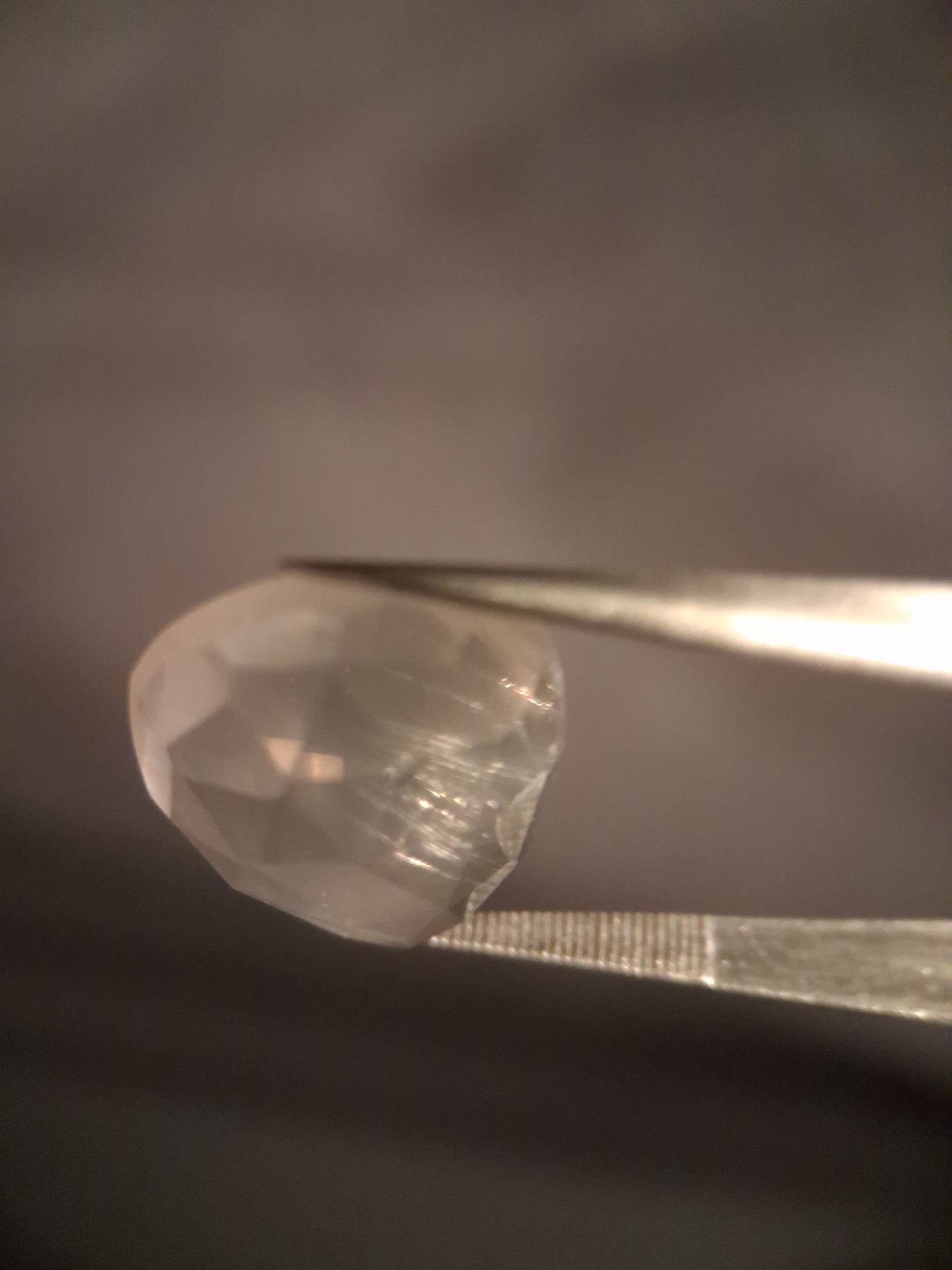 Natural light pink rose quartz - 9.845 ct - pear - rose cut