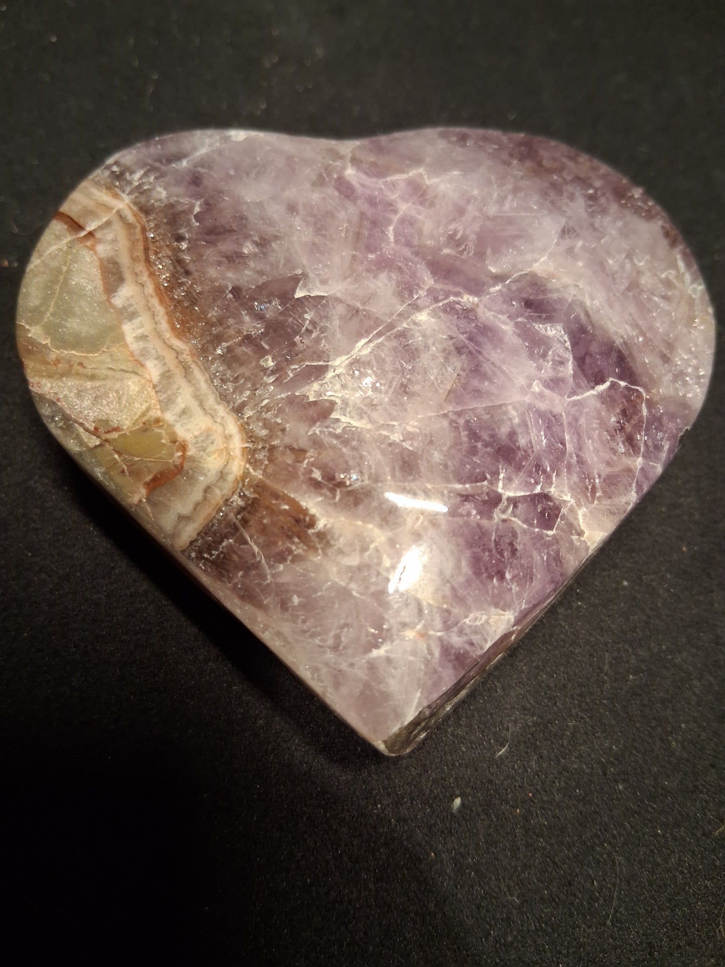Natural Amethyst Palmstone - heart shaped - meditation or decoration - Mexico