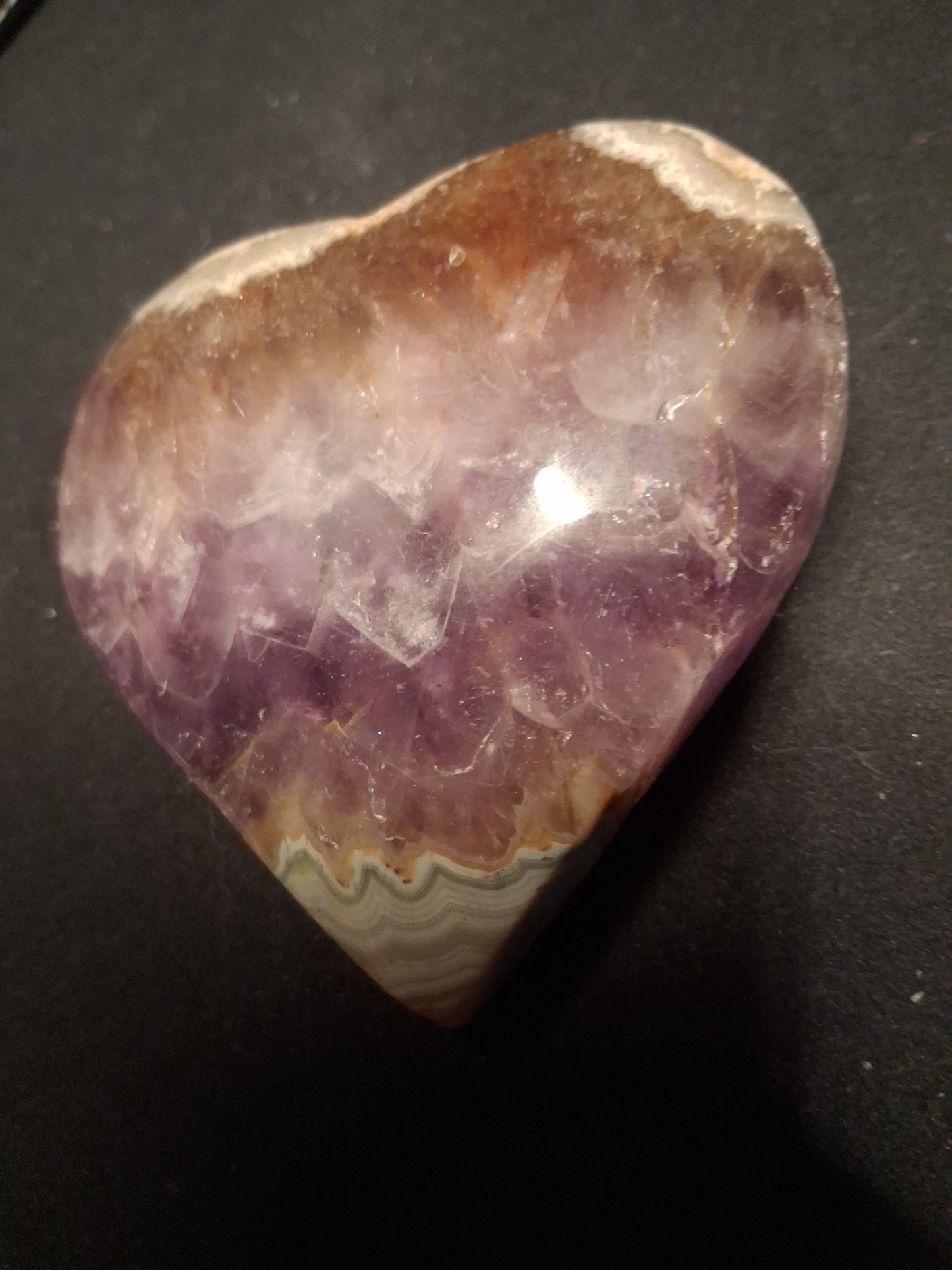 Natural Amethyst Palmstone - heart shaped - with mexican agate point - Mexico