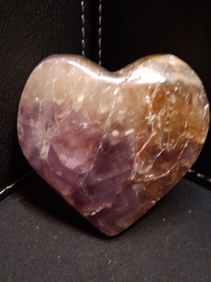 Natural Amethyst Palmstone - heart shaped - Mexico