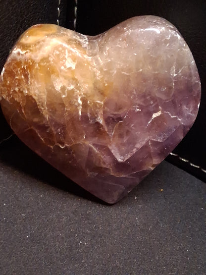 Natural Amethyst Palmstone - heart shaped - Mexico