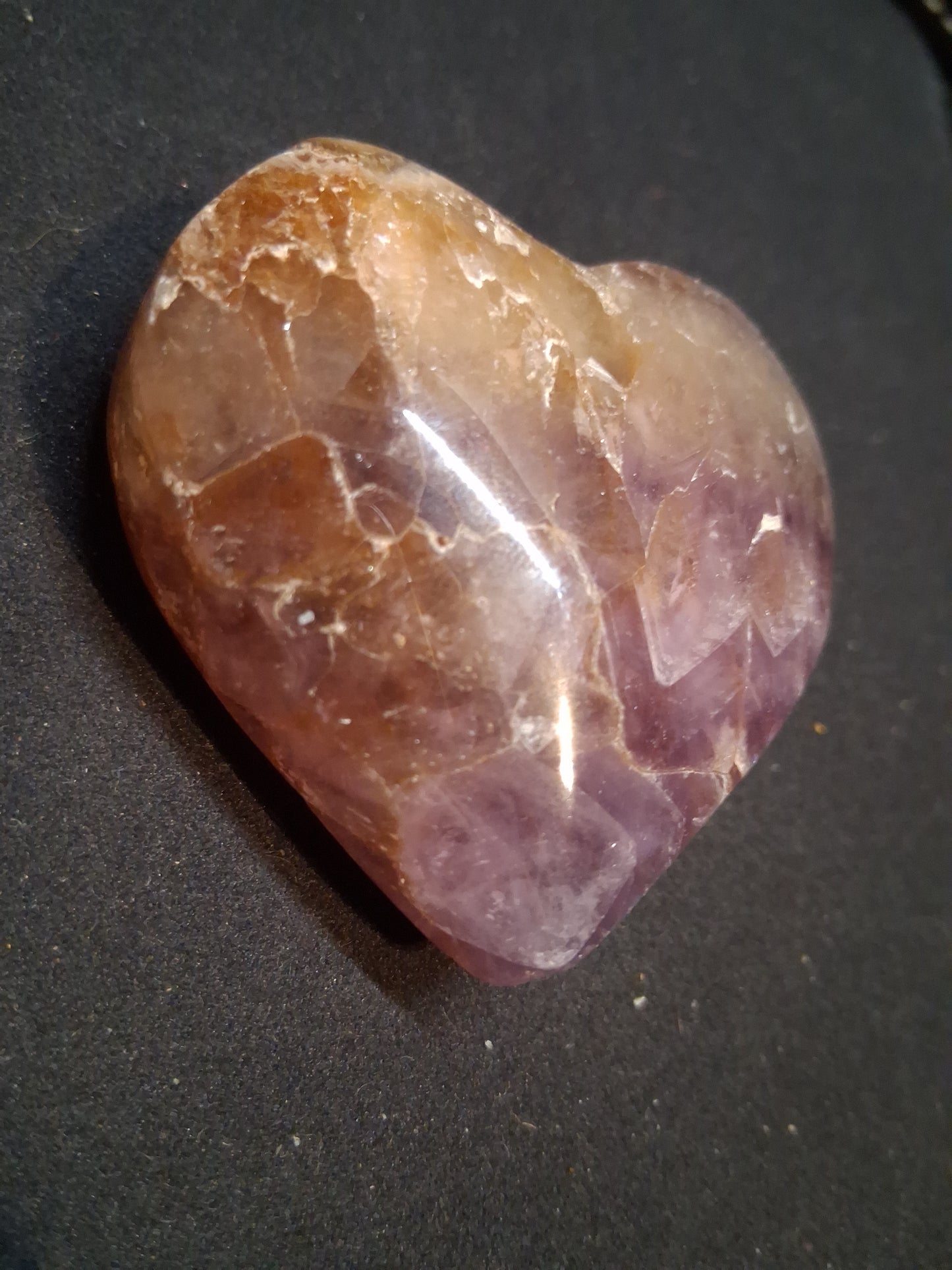Natural Amethyst Palmstone - heart shaped - Mexico