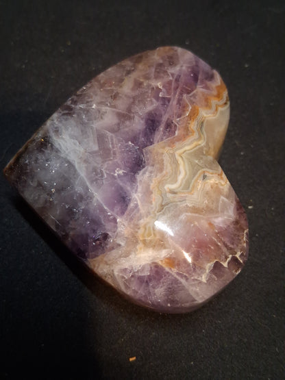 Natural Amethyst Palmstone - heart shaped - amethyst with lace agate - Mexico
