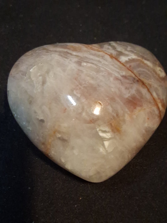 Natural Agate Palmstone - heart shaped - mexican crazy lace agate