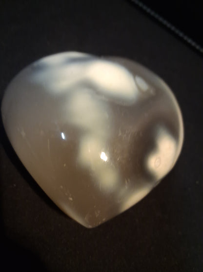 Natural Agate Palmstone - heart shaped - orca agate